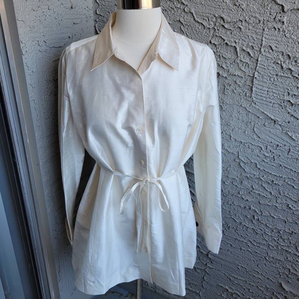 Elegant White Women's Top